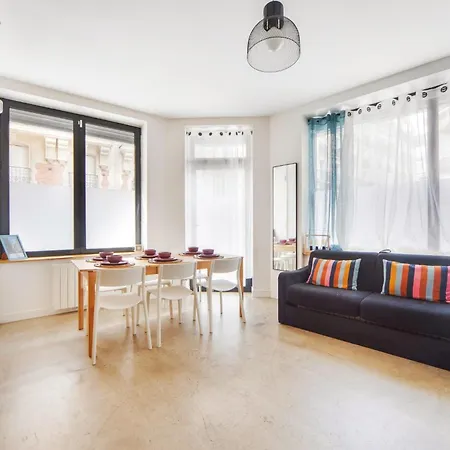 Apartment Large Flat Very Close To Montmartre